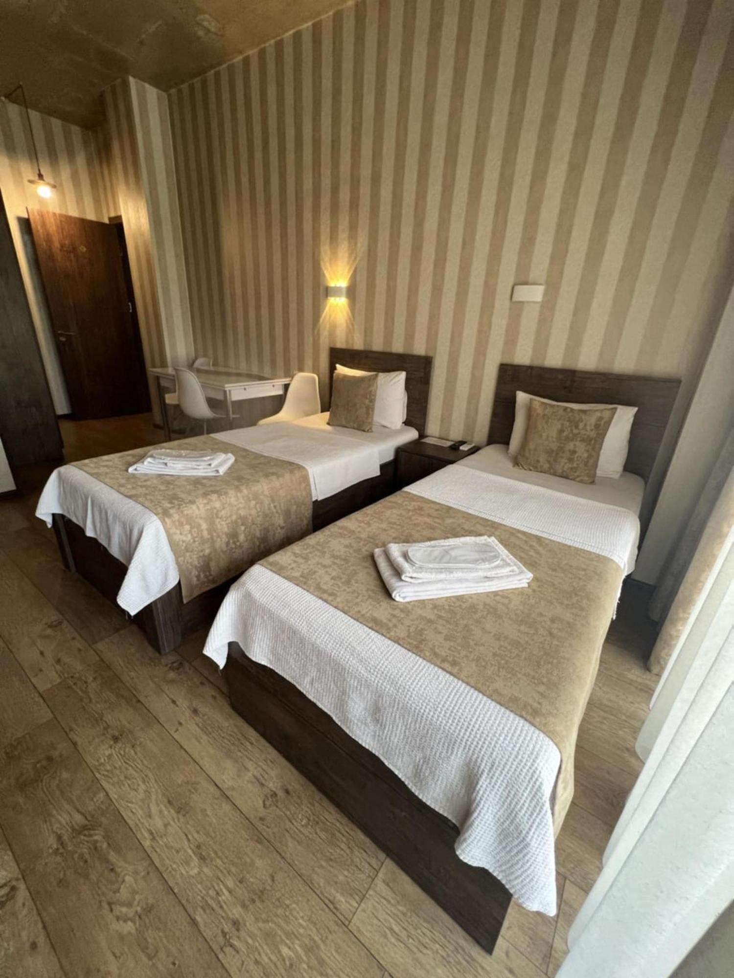 Magic Hotel Tbilisi Esterno foto